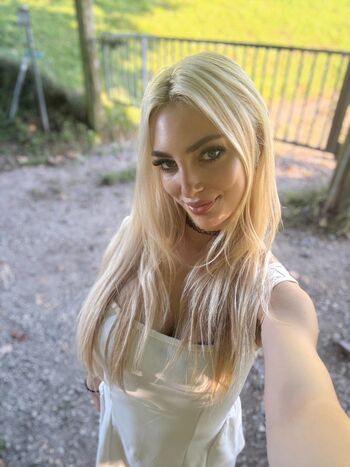 helenakingsoul