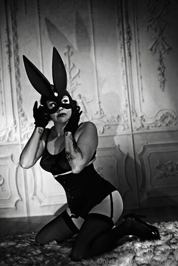 hellafoxxy