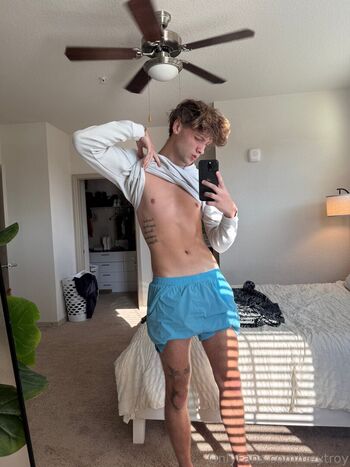 heytroy