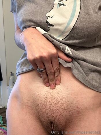 hipsandtits1