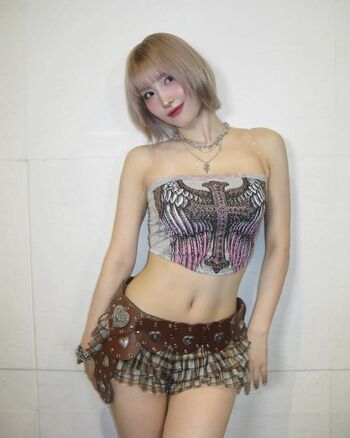 Hirai Momo