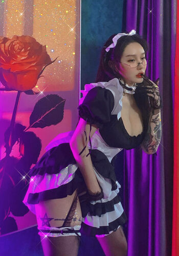 Hitomi Songyuxin