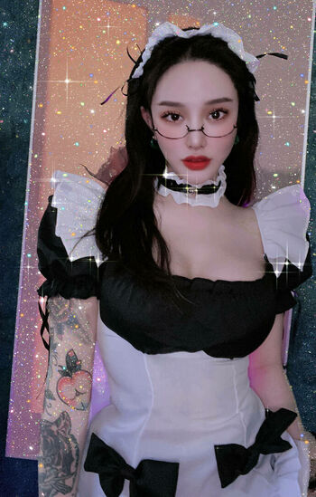 Hitomi Songyuxin