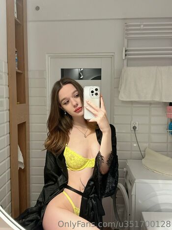 ho11y_girl