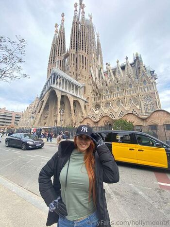 Holly Moon