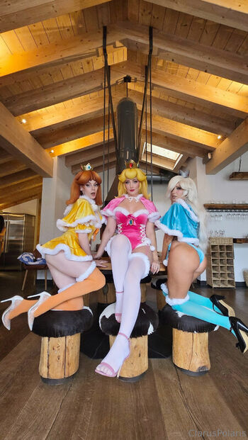 Holly Wolf