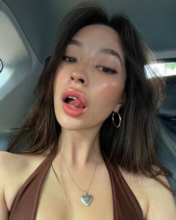 hollylim
