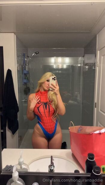 honduranbaddie