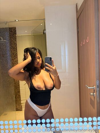 honey__kanyarat