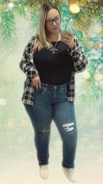 HoneybeeHarlow