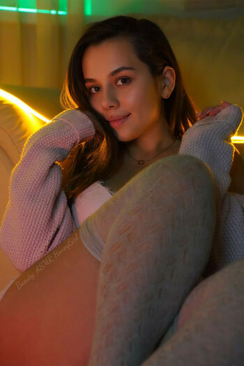 HoneyGirl