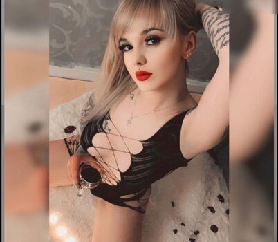 Honeygirl96