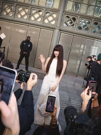 Hong Eunchae 홍은채