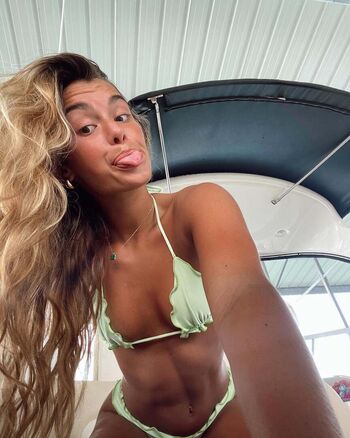 Hopie Schlenker