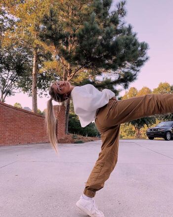 Hopie Schlenker