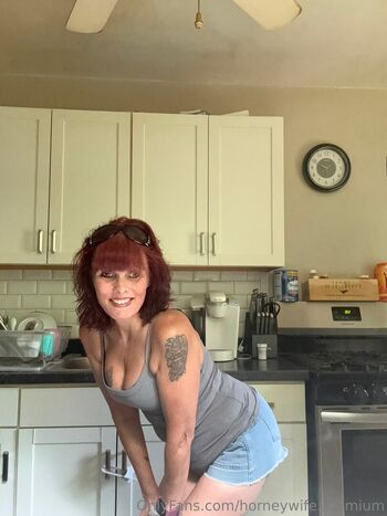 horneywife.premium