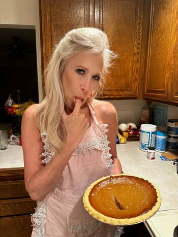 Hot Mama