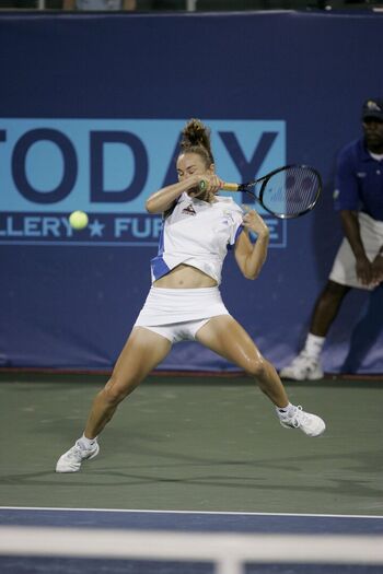 Hot Tennis Babes