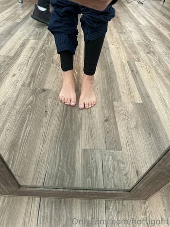 hottigotit