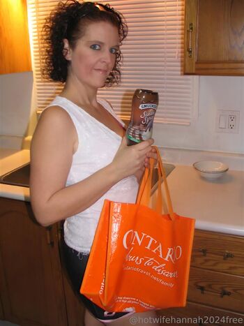 hotwifehannah2024free