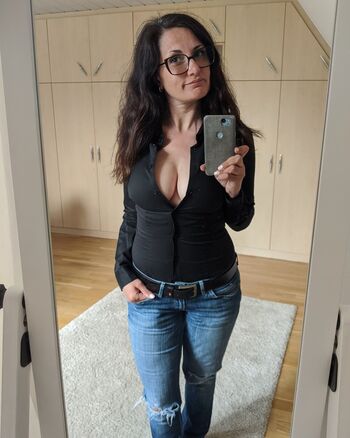 HotwifeHunny