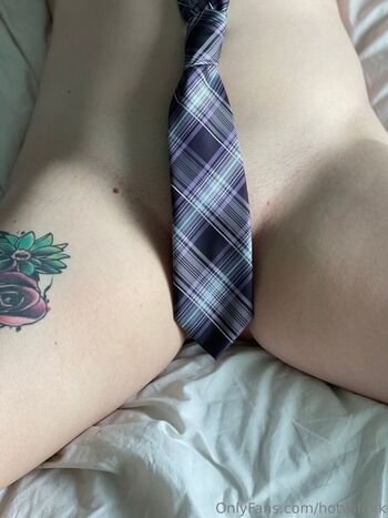 hotwifekk