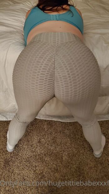 hugetittiebabexxxfree