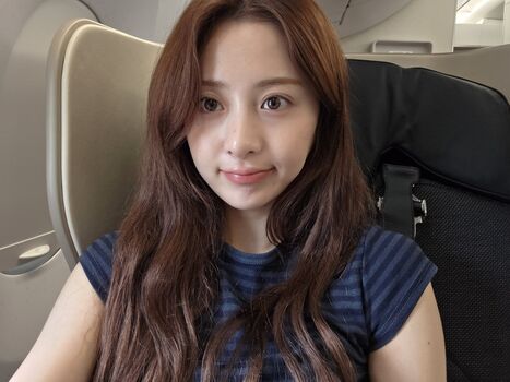 Huh Yunjin 허윤진