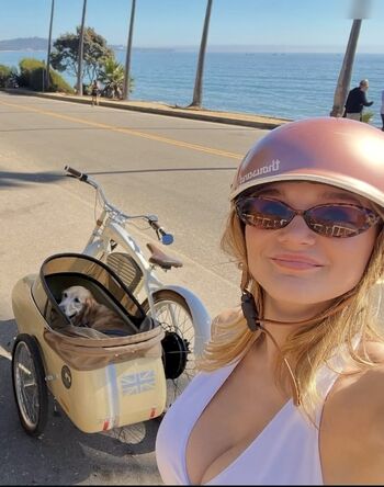 Hunter King