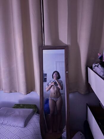 Hye Yun Song