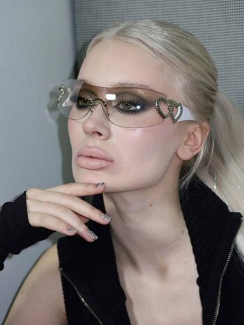 i_am_doshik / Dasha Doshik