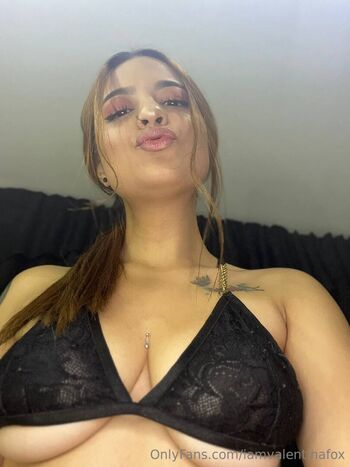 iamvalentinafox