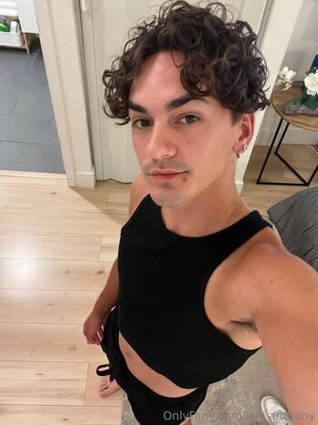ian_anthony