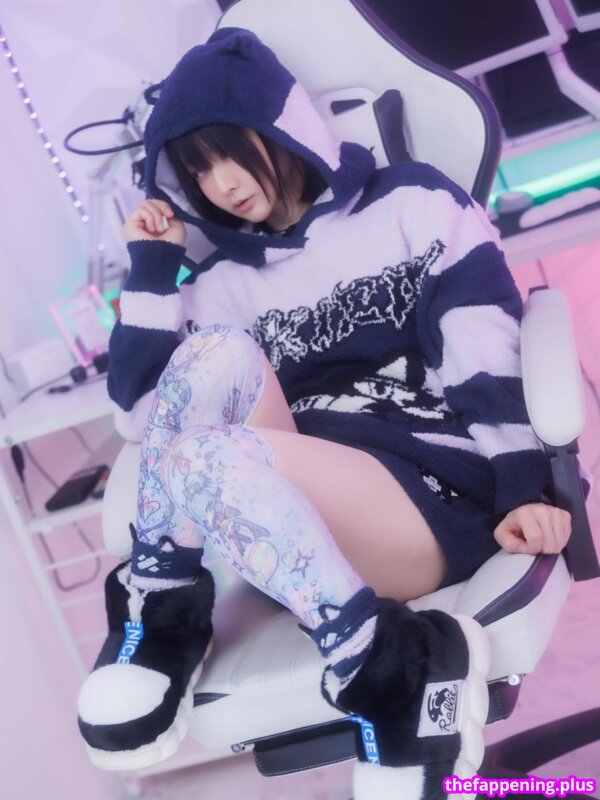 Iiniku Ushijima / prdtrt_shop Foto OnlyFans Nuda #42