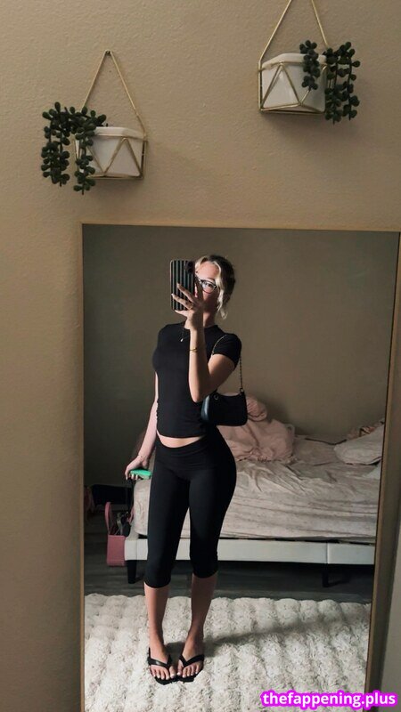 iisabellarosee / iisabellaroseeee / isabella rose / isabellagabbard Фото оголеного OnlyFans #36