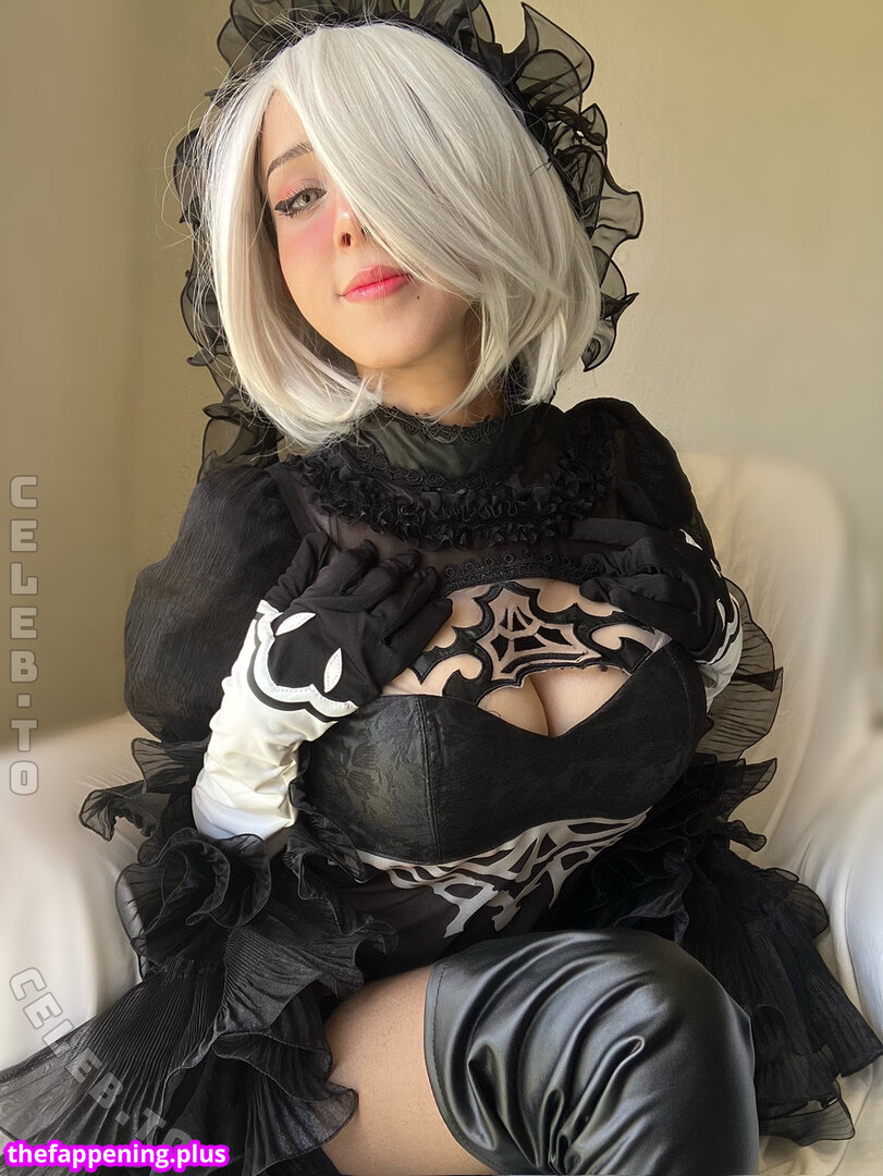 https: / iiitshina / iitshina / iitshinauwu Фото оголеного OnlyFans #77