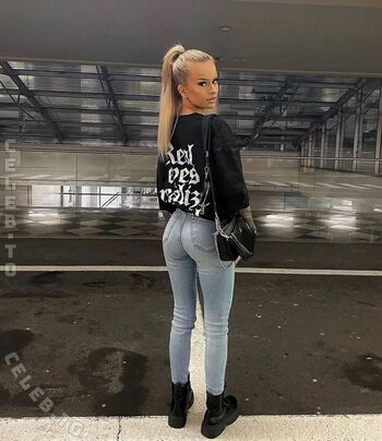 Ina Ariana Renz