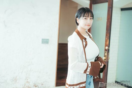 Ina Enohara 榎原依那