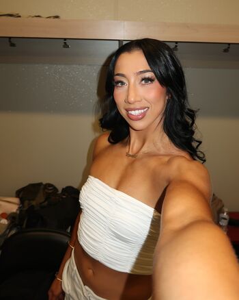 Indi Hartwell