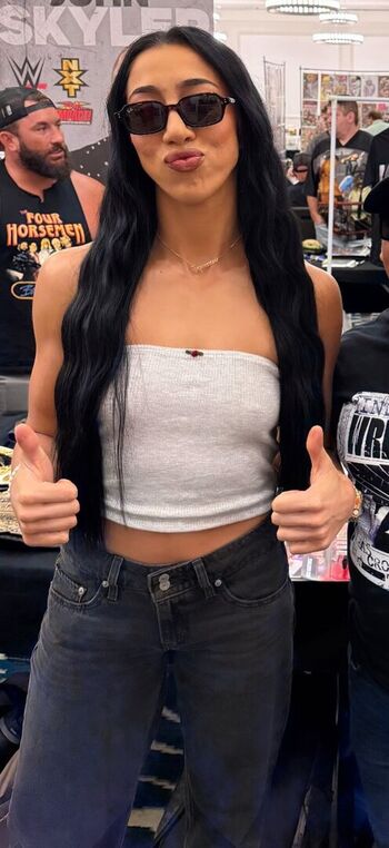Indi Hartwell