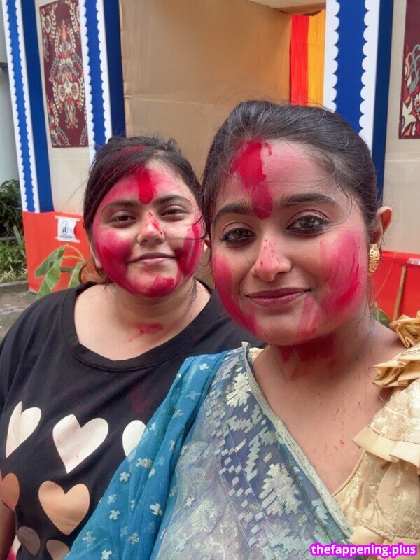Indian Tango Girls