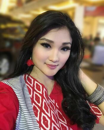 Indira Salsabila Wibowo