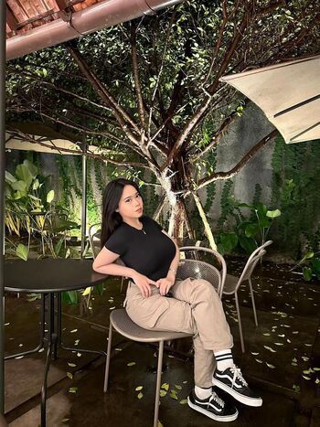 Indonesian Girls ????????