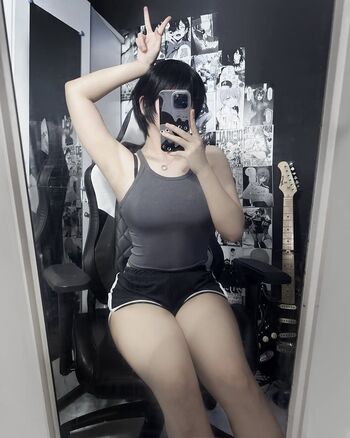 Indonesian Girls ????????