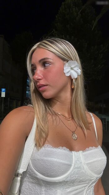 Iris Vallarani