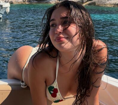 Isa Matos