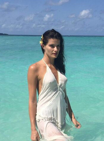 Isabeli Fontana
