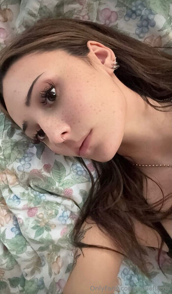 isabellaroy
