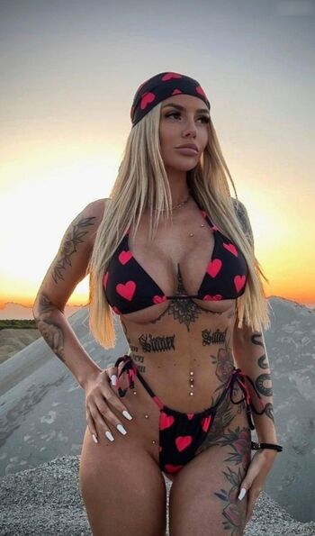 Isabelle Denise