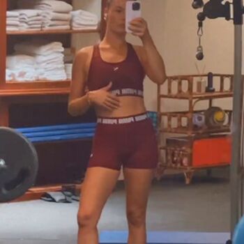 Isis Valverde